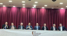 O encontro acontece em Curitiba (PR) e reúne representantes das Escolas Judiciárias Eleitorais d...